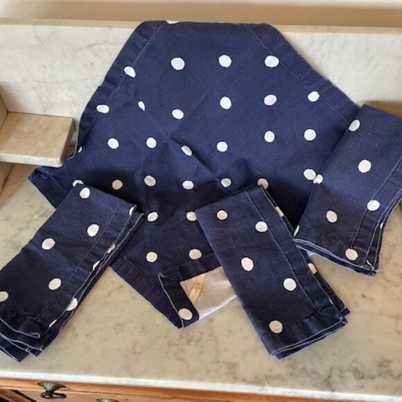 Kate Spade Charlotte Street Napkins Navy White Polka Dot 4 - Picture 8 of 14